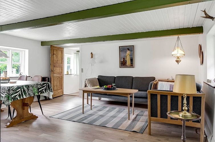 Vakantiehuis "Aatos" - 2km from the sea