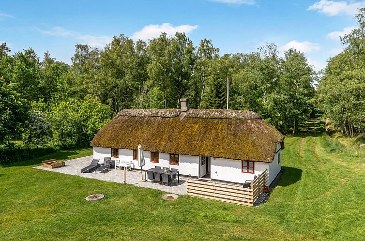 Vakantiehuis "Aatos" - 2km from the sea
