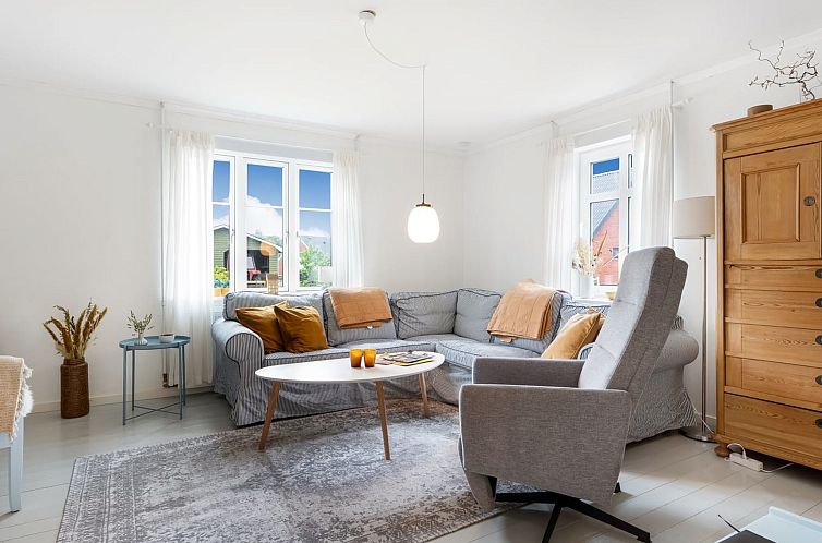 Vakantiehuis "Nanja" - 250m from the sea