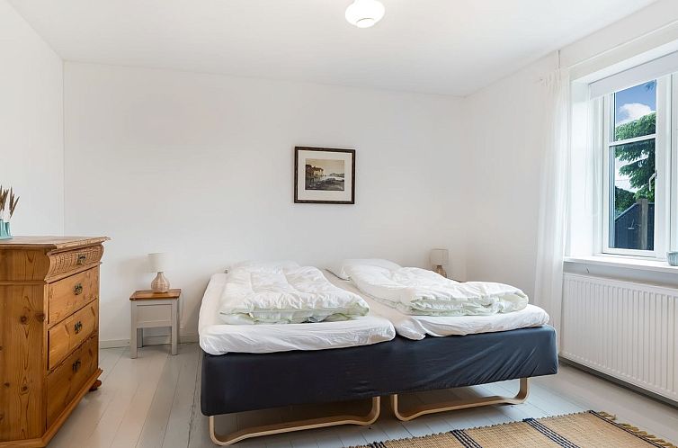 Vakantiehuis "Nanja" - 250m from the sea