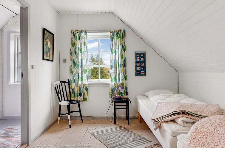 Vakantiehuis "Kätlin" - 900m from the sea