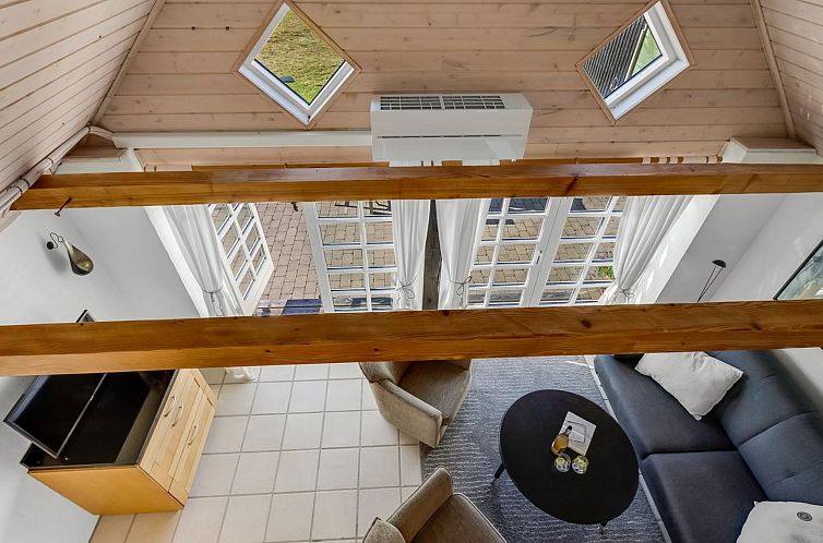 Appartement "Ronja" - 1.3km from the sea