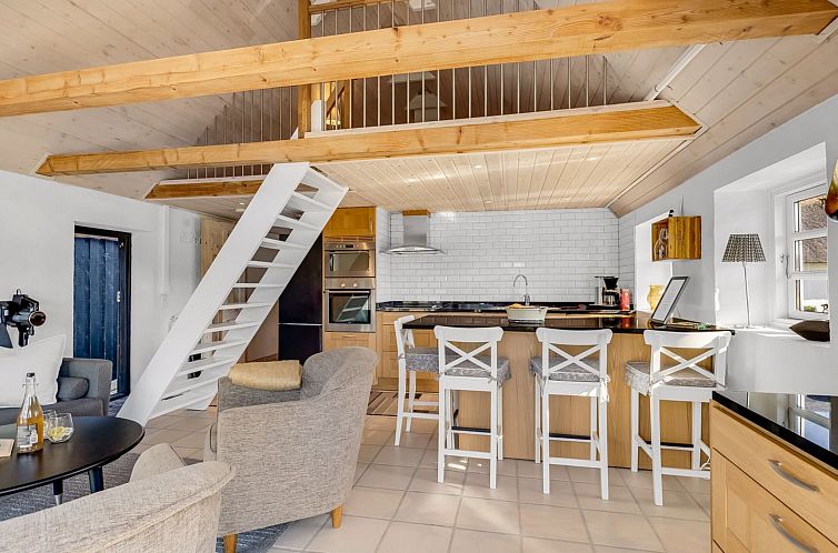 Appartement "Ronja" - 1.3km from the sea