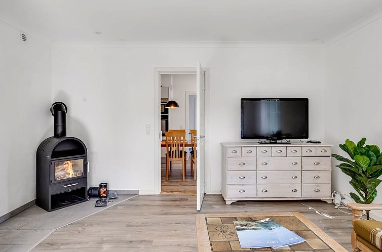 Vakantiehuis "Wolter" - 1.7km from the sea