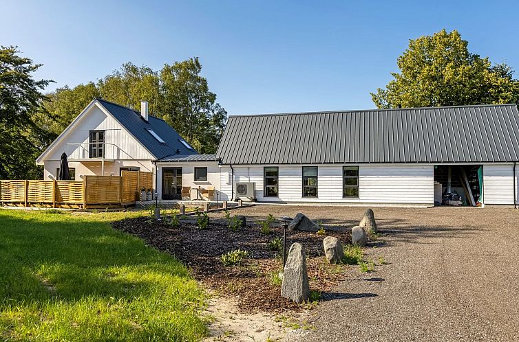 Vakantiehuis "Wolter" - 1.7km from the sea