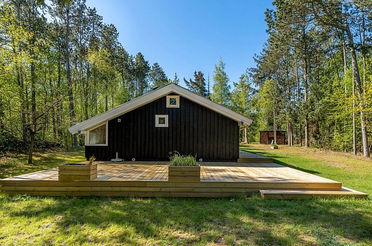 Vakantiehuis "Vasa" - 400m from the sea