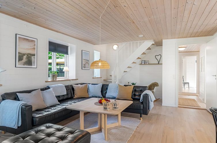 Vakantiehuis "Stanko" - 300m from the sea