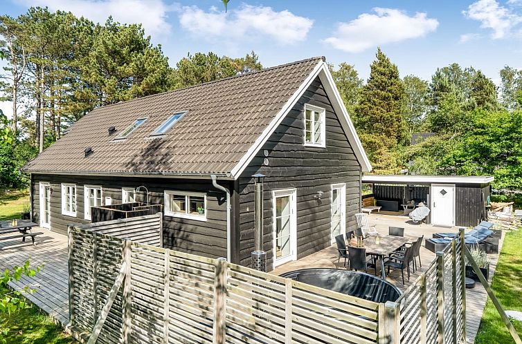 Vakantiehuis "Stanko" - 300m from the sea