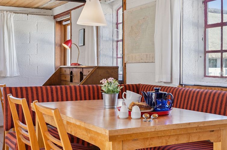 Vakantiehuis "Bedri" - 100m from the sea