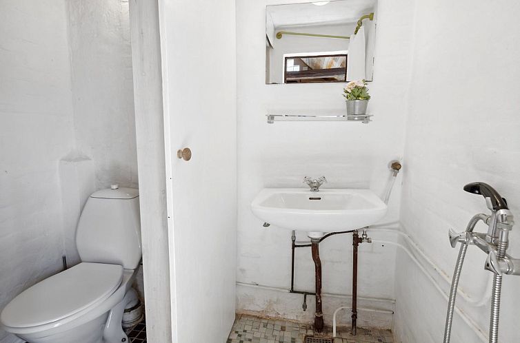 Vakantiehuis "Bedri" - 100m from the sea