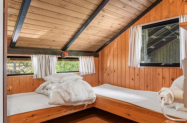 Vakantiehuis "Elfrieda" - 1.6km from the sea