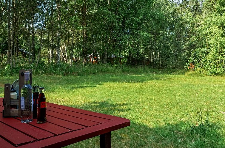 Vakantiehuis "Elfrieda" - 1.6km from the sea