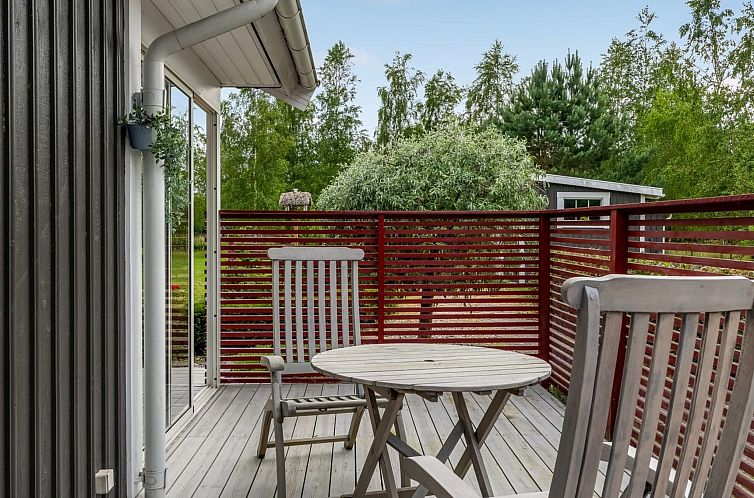 Vakantiehuis "Thine" - 800m from the sea