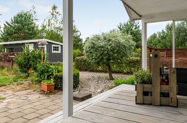 Vakantiehuis "Thine" - 800m from the sea