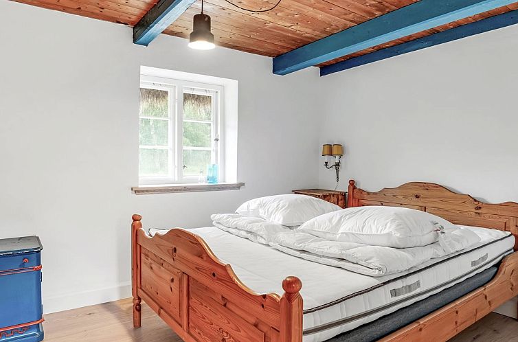 Vakantiehuis "Annabeth" - 900m from the sea