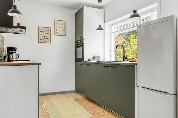 Vakantiehuis "Arben" - 900m from the sea