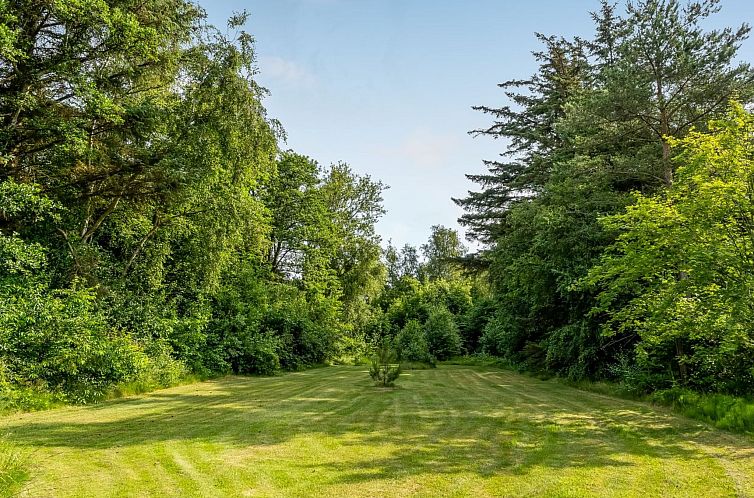 Vakantiehuis "Arben" - 900m from the sea