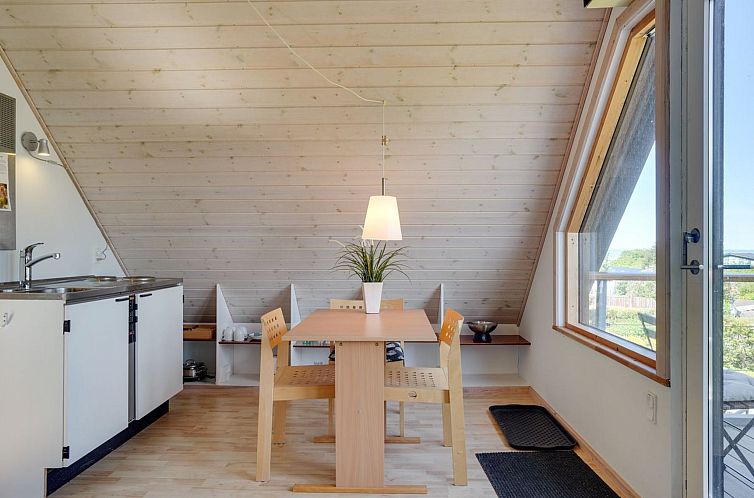 Vakantiehuis "Eivi" - 150m from the sea