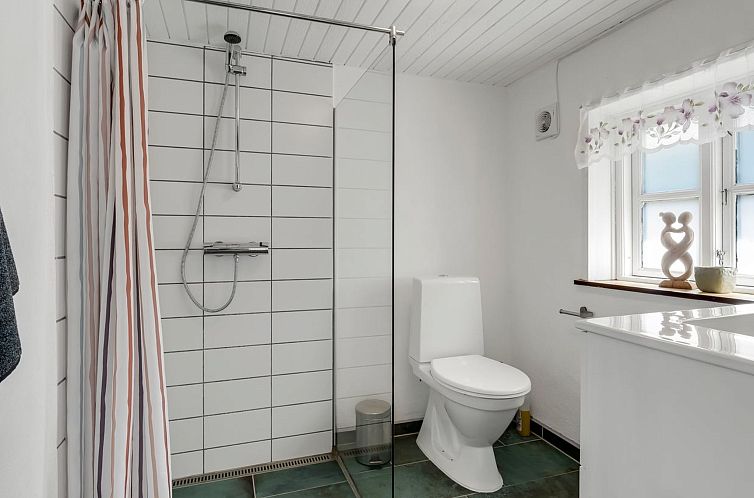 Vakantiehuis "Aatos" - 2km from the sea