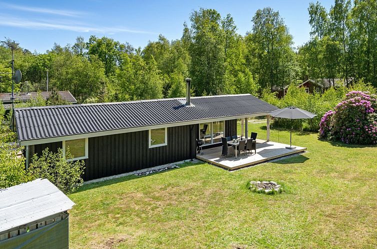 Vakantiehuis "Aldina" - 1.6km from the sea