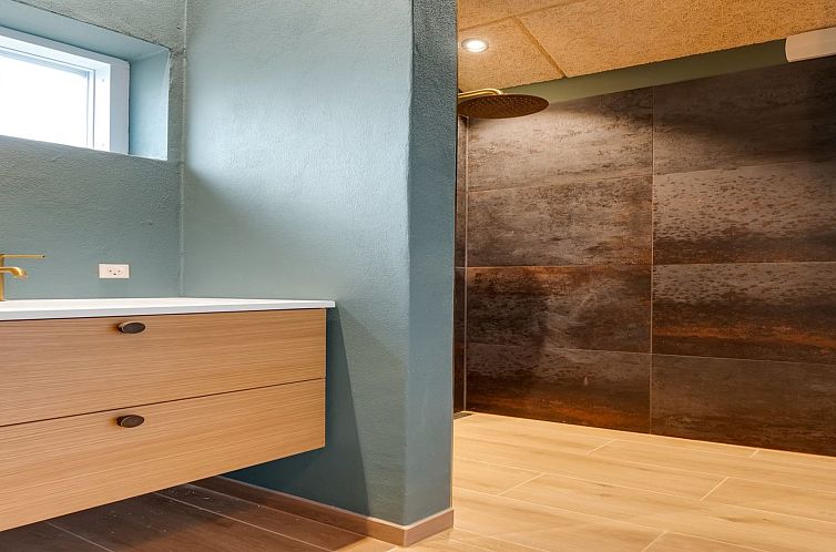 Vakantiehuis "Vilppu" - 900m from the sea