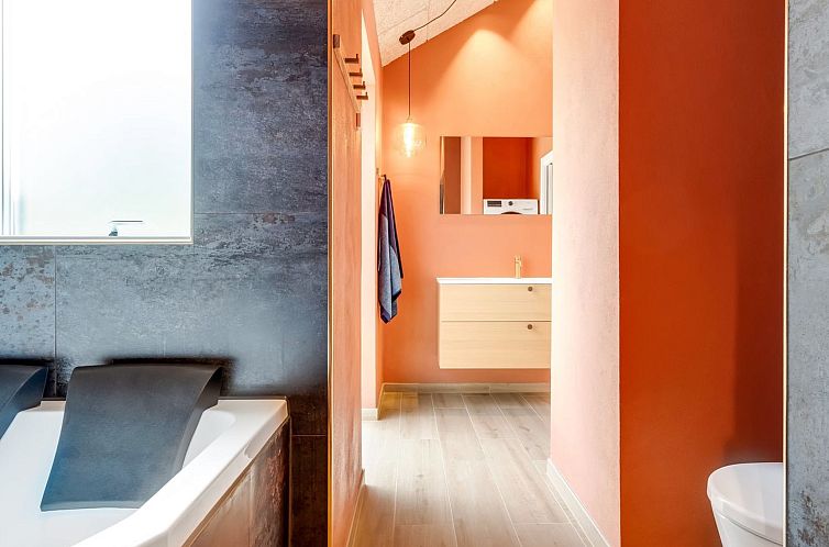 Vakantiehuis "Vilppu" - 900m from the sea