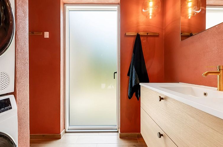 Vakantiehuis "Vilppu" - 900m from the sea