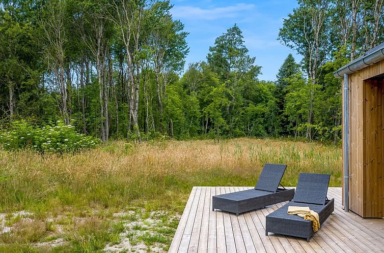 Vakantiehuis "Vilppu" - 900m from the sea