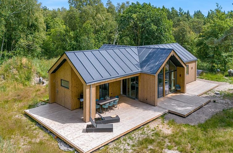 Vakantiehuis "Vilppu" - 900m from the sea