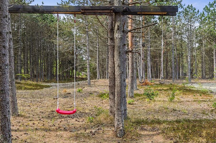 Vakantiehuis "Andy" - 600m from the sea