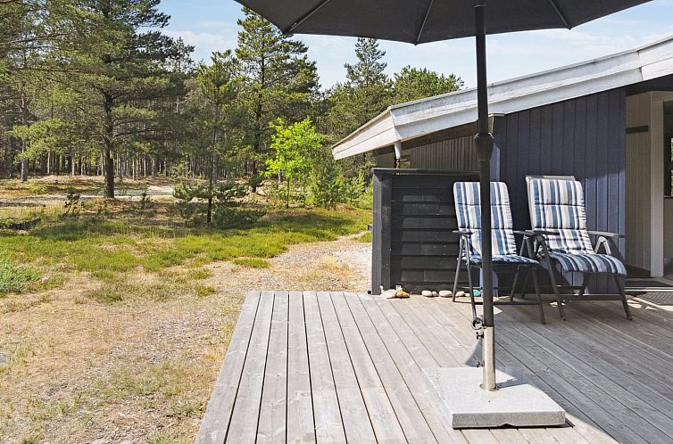 Vakantiehuis "Andy" - 600m from the sea