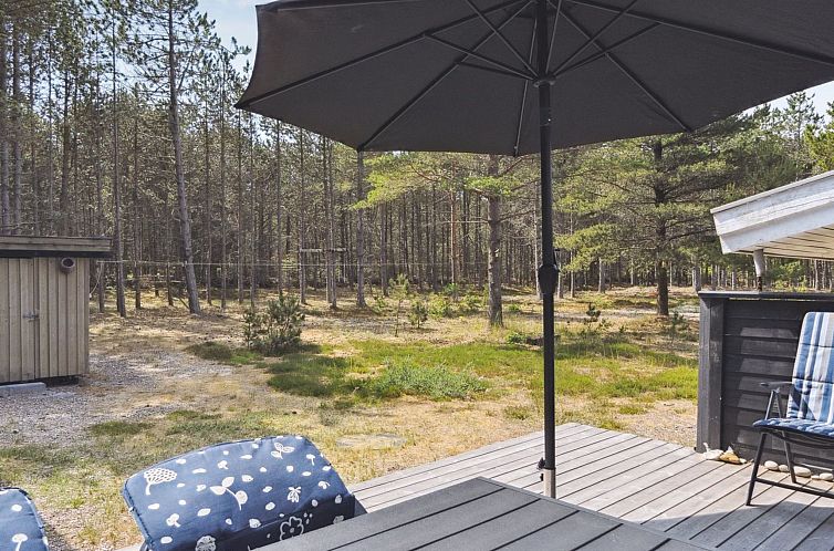 Vakantiehuis "Andy" - 600m from the sea