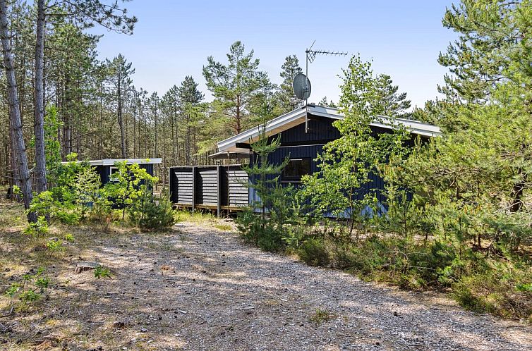 Vakantiehuis "Andy" - 600m from the sea