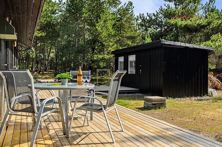 Vakantiehuis "Sofus" - 500m from the sea