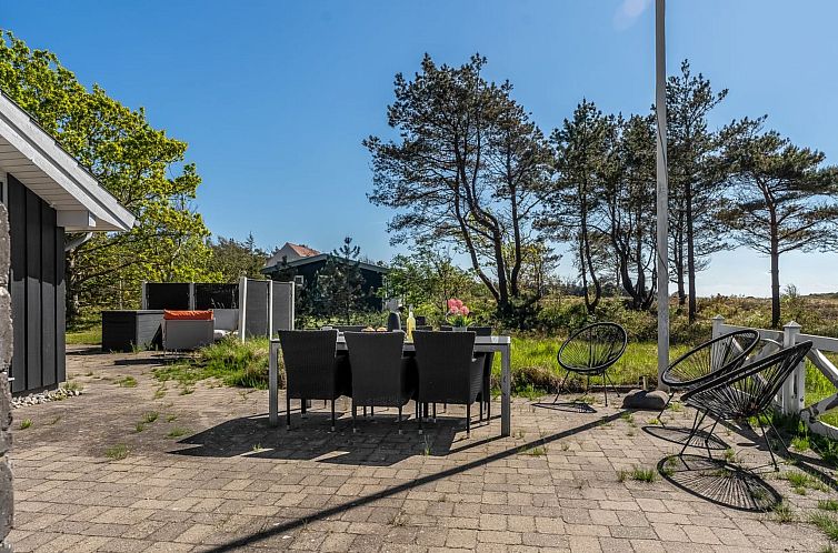 Vakantiehuis "Tishon" - 100m from the sea