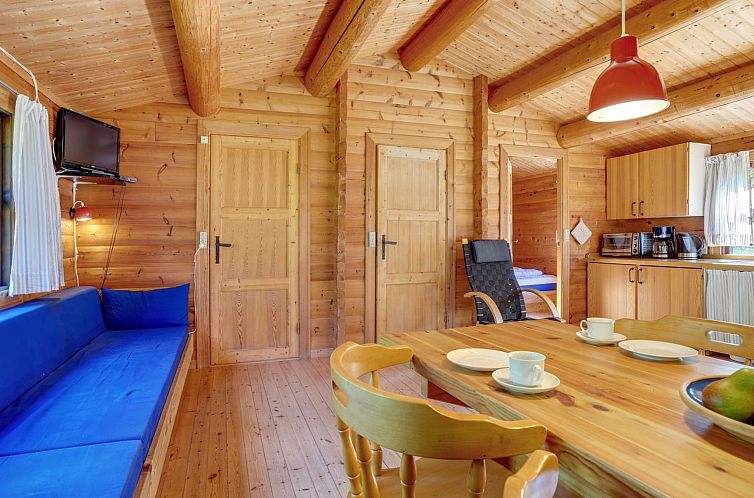 Vakantiehuis "Beatrix" - 700m from the sea