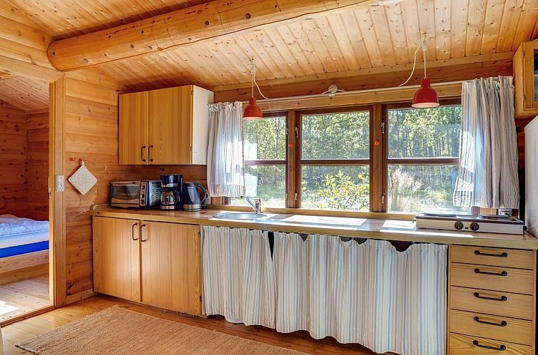 Vakantiehuis "Beatrix" - 700m from the sea