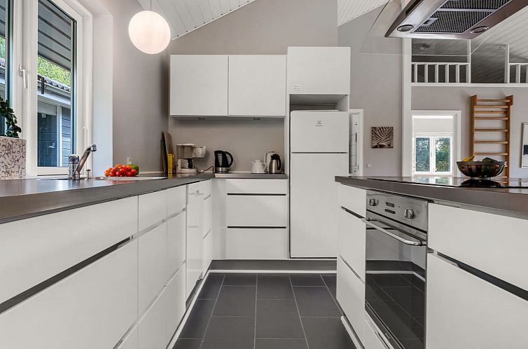 Vakantiehuis "Jurgis" - 300m from the sea