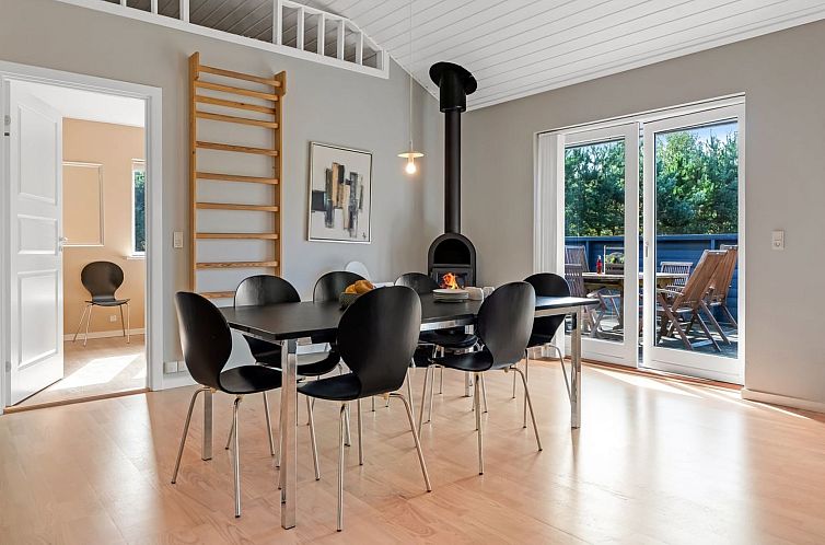 Vakantiehuis "Jurgis" - 300m from the sea