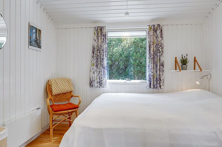 Vakantiehuis "Kristiina" - 300m from the sea