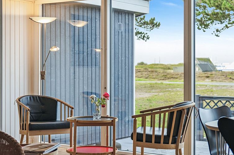 Vakantiehuis "Djuna" - 200m from the sea