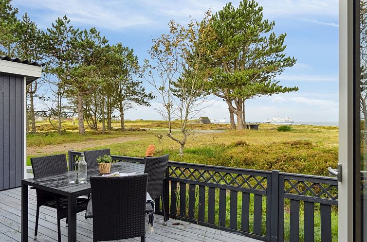 Vakantiehuis "Djuna" - 200m from the sea