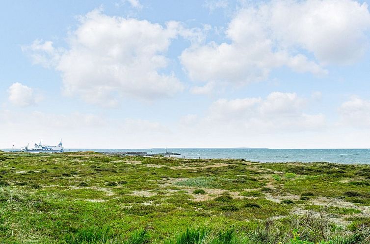 Vakantiehuis "Djuna" - 200m from the sea