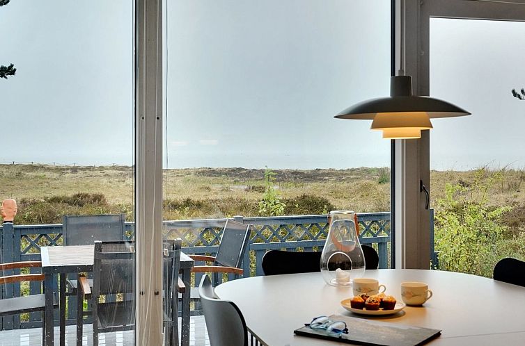 Vakantiehuis "Djuna" - 200m from the sea