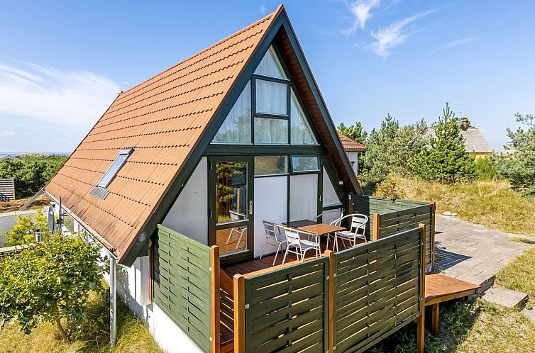 Vakantiehuis "Ariana" - 150m from the sea