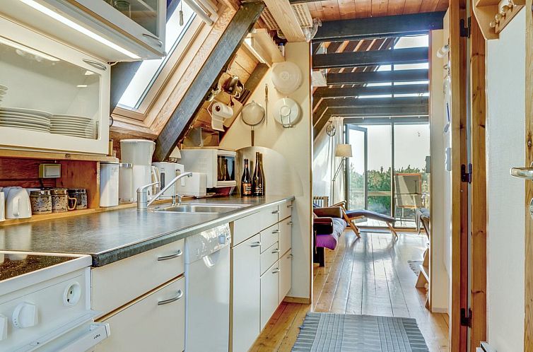 Vakantiehuis "Ariana" - 150m from the sea