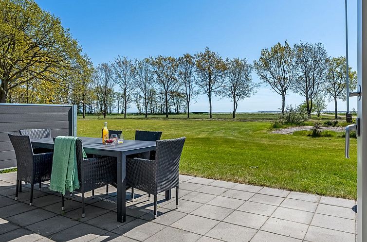 Vakantiehuis "Ilsebeth" - 400m from the sea