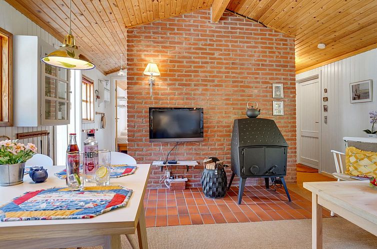 Vakantiehuis "Mirla" - 300m from the sea