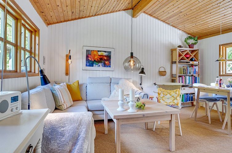 Vakantiehuis "Mirla" - 300m from the sea