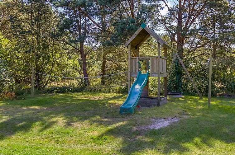 Vakantiehuis "Rathulf" - 700m from the sea